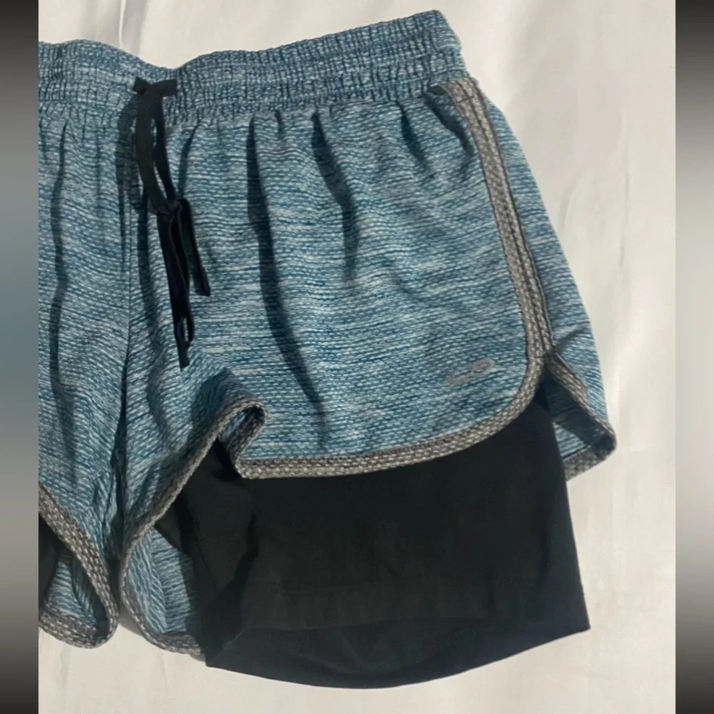 C9 By Champion Blue Duo Dry Athletic Shorts w/ Black Tight Compressions Attached
